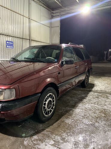 машине ош: Volkswagen Passat: 1991 г., 1.8 л, Механика, Бензин, Универсал