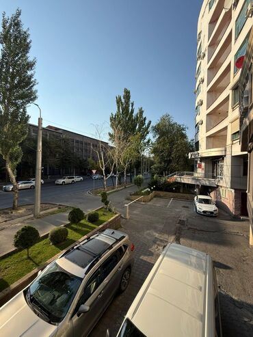 южные микрорайоны: 4 бөлмө, 210 кв. м, Элитка, 3 кабат, Евроремонт
