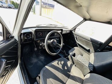 VAZ (LADA): VAZ (LADA) 2107: 1.6 l | 2010 il 180000 km Sedan — 9