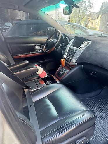 бокс на аренду: Lexus RX: 2004 г., 3 л, Автомат, Газ, Кроссовер — 3