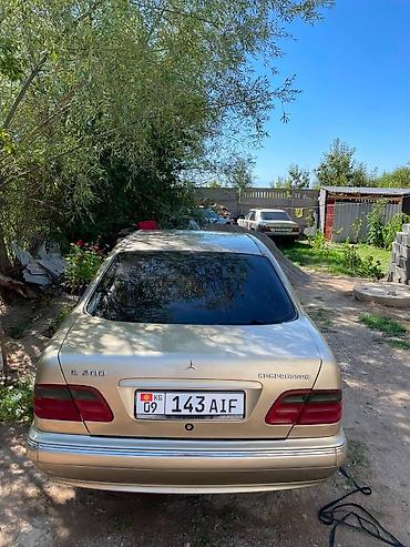 Продажа авто: Mercedes-Benz E-Class: 2000 г., 2 л, Автомат, Бензин, Седан — 4