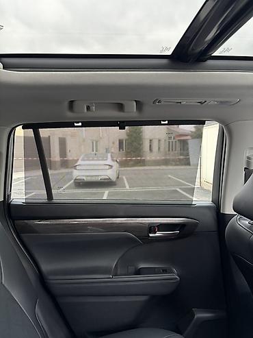 гибридный автомобиль купить: Toyota Highlander: 2024 г., Гибрид, Кроссовер — 9