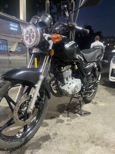купить электро мотоцикл: Классический мотоцикл Suzuki, 250 куб. см, Бензин, Взрослый, Б/у