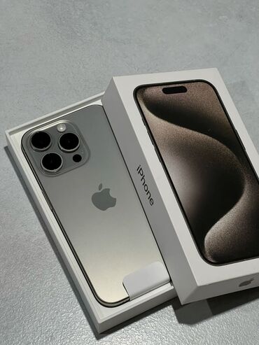 Apple iPhone: IPhone 15 Pro Max, Новый, 256 ГБ, Серебристый, Зарядное устройство, Защитное стекло, Чехол, 100 %