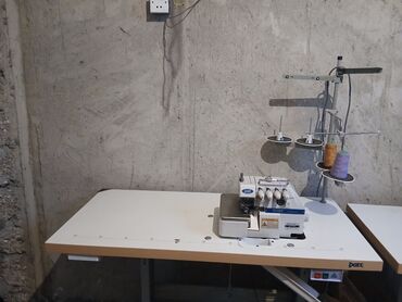 Tikiş maşınları: 1-averloq tikiş maşını 4 saplı 2-Gizli tikiş avadanlığı 5 saplı -da lalafo.az — 7 Tikiş maşınları: 1-averloq tikiş maşını 4 saplı 2-Gizli tikiş avadanlığı 5 saplı — 7