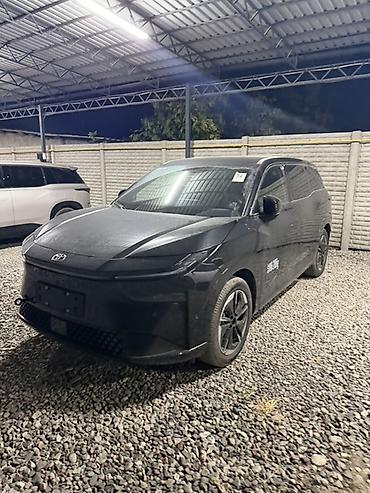 Унаа: Toyota bZ3X: 2026 г., Электромобиль, Кроссовер — 3