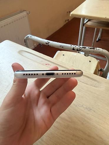 irsad iphone: IPhone SE 2020, 64 GB, Ağ, Qırıq — 4