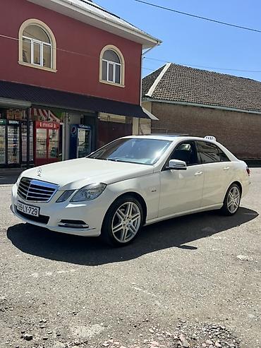 Mercedes-Benz: Mercedes-Benz E-Class: 2.1 l | 2010 il Sedan — 6