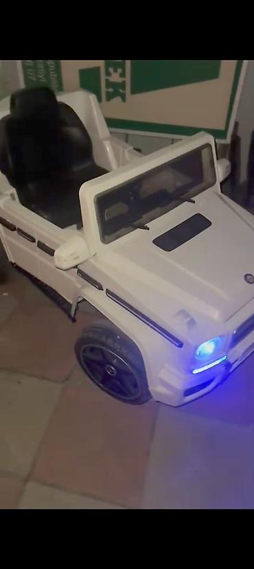 Детские электрокары: Uşaq elektrik maşını – Mercedes-Benz G-Class (AMG dizaynı), ağ rəng — 3