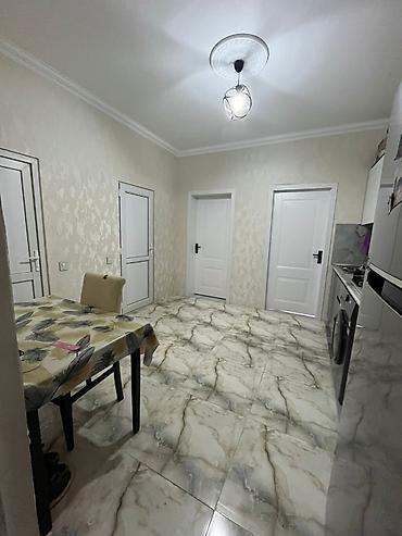 suraxan: Yeni Günəşli Massiv D, 3 otaqlı, Yeni tikili, 70 kv. m — 7