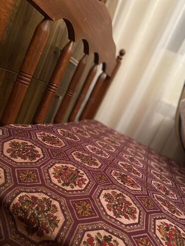 кровать двуспальная с матрасом: Б/у, Односпальная кровать