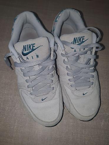Patike: Nike Air br 39.Nosene ali mogu još dugo da se nose.Tragovi korišćenja — 9