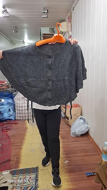 Трикотажные жилеты: Женская одежда — несколько моделей. все по 200с 1) Безрукавка/жилет с — 27