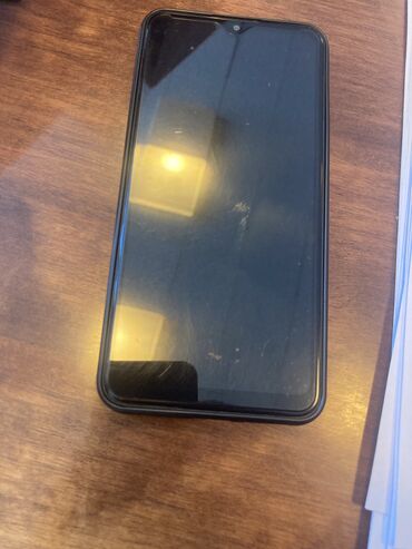 100 manata telefonlar: Xiaomi Redmi 8A, 32 ГБ, цвет - Черный, 
 Отпечаток пальца, Две SIM карты