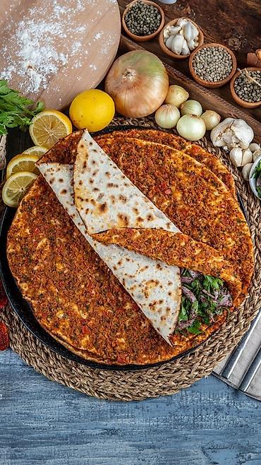 pasa muhafizə cv: Fırınçı köməkçisi yada pizzamen işi axtarıram.


055 555 21 75 — 1
