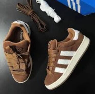 Patike: Adidas, 44 — 2