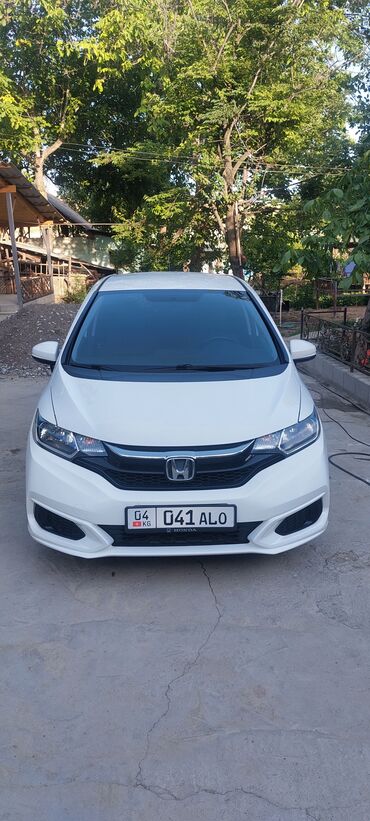 Honda: Honda Fit: 2018 г., 1.5 л, Автомат, Бензин, Хэтчбэк