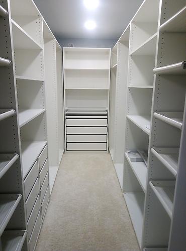 Сборка мебели: Услуги по сборке и разборке мебели. Направления работ: - корпусная — 13