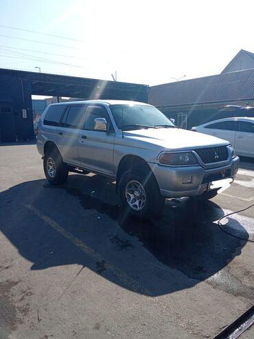 mitsubishi pajero спорт: Mitsubishi Pajero Sport: 2000 г., 3 л, Автомат, Бензин, Внедорожник