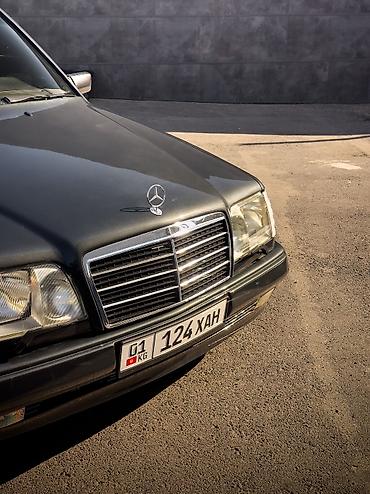 вампер 124: Mercedes-Benz W124: 1994 г., 5 л, Автомат, Бензин, Седан — 5