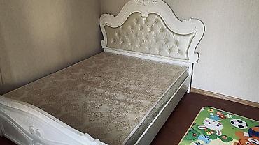 кухини мебел: Двуспальная кровать, Б/у, С матрасом, длина - 220 см — 1