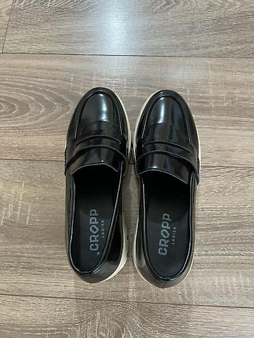 Мокасины и лоферы: Женские лоферы CROPP Ladies - Модель: классические лоферы с — 2