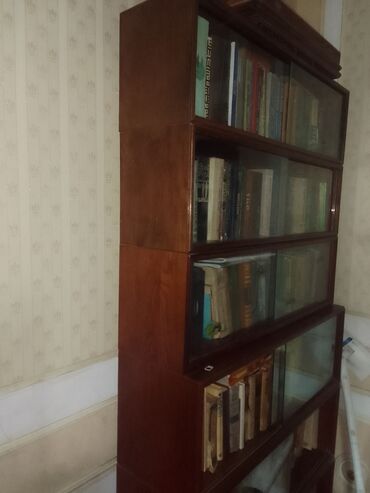 rəf satışı: İşlənmiş, Kitab rəfi, Düz, Rumıniya