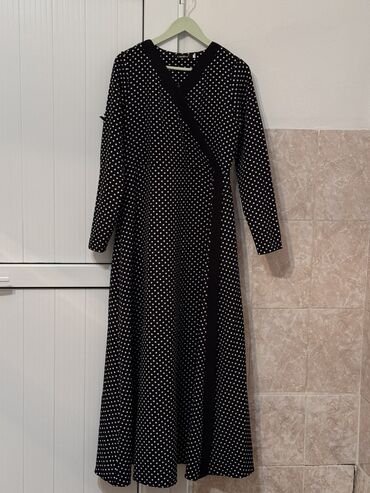 Вечерние платья: Вечернее платье, Длинная модель, С рукавами, 4XL (EU 48)