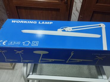 оконные рамы бу: Ağ rəngdə olan, hərəkətli qolları olan masa lampası. Bu lampa iş