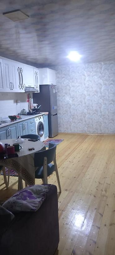 забрат: Zabrat 1 81 nomreli mektebe 21 sayli poliklinkaya yaxin 3 otaqli heyet — 2