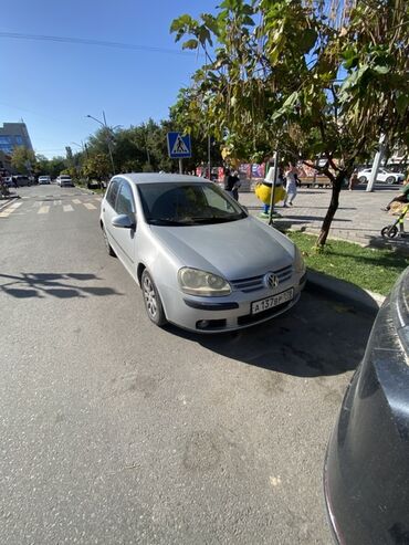 Volkswagen: Volkswagen Golf V: 2005 г., 1.6 л, Механика, Бензин, Хэтчбэк