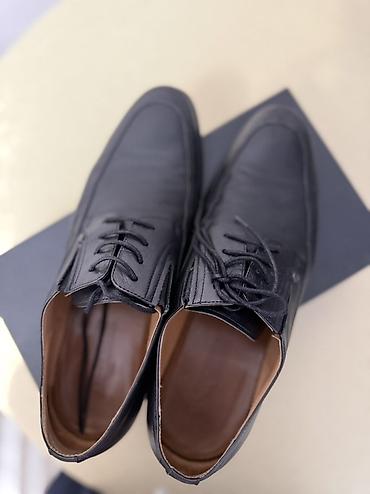 Туфли: Мужские классические туфли-дерби, черные. В идеальном состоянии, один — 5