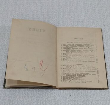 Digər kitablar və jurnallar: Qədimi kitab, 1892-ci il nəşri olan kitab satılır. Visby. Korta — 14