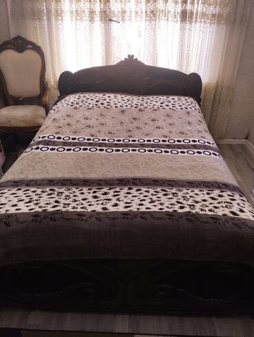 Кровати: Б/у, Двуспальная кровать, С подъемным механизмом, Турция