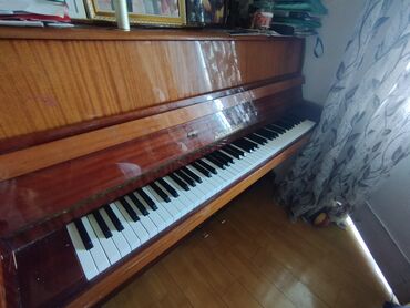 Пианино, фортепиано: Продаем пианино в хорошем качестве