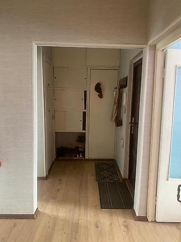общежития: 2 комнаты, 50 м², 8 мкр 105 серия, 5 этаж — 1