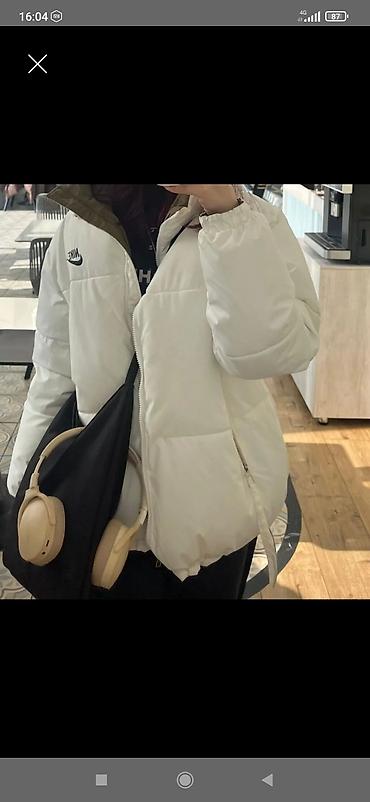 off white jakna: Ağ rəngli qışlıq puf şişmə gödəkçə endirim.olacaq - Stil: qısa — 1