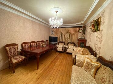 Həyət evləri və villaların satışı: Suraxanı 4 otaqlı, 146 kv. m, Orta təmir — 22