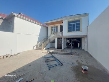 Həyət evləri və villaların satışı: Satılır: həyət evi - Layihə: pilləkənlə ikinci səviyyəyə qalxan — 1