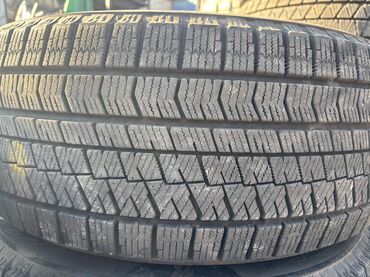 Шины: Шины 225 / 50 / R 17, Зима, Б/у, Комплект, Легковые, Япония, Bridgestone — 4