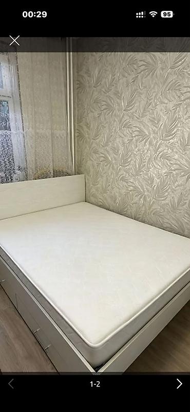 bed sheets: Кровать с подъемным основанием и матрасом. - Размер спального места — 1