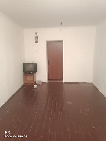 Комнаты: 18 м², Без мебели — 2