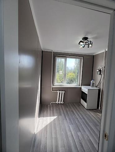 Продажа квартир: 1 комната, 33 м², 8 мкр 104 серия, 4 этаж, Свежий ремонт — 3