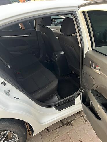 e6 3: Hyundai Elantra: 2019 г., 2 л, Автомат, Бензин, Седан — 6