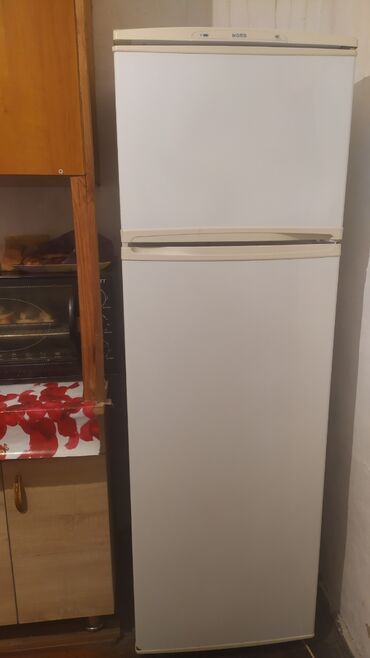 Холодильник Nord, Б/у, Двухкамерный, De frost (капельный), 60 * 180 *