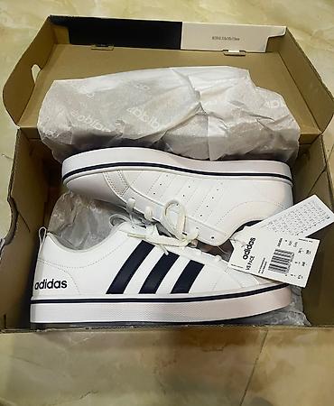 ag qulaq: Adidas VS Pace 2.0 idman ayaqqabısı. Ölçü 39. Xaricdən 155 manata — 1
