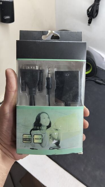 Digər kompüter aksesuarları: Vga dan Hdmi çevirici yenidir Metrolara çatdırılma pulsuzdur Qiymətə