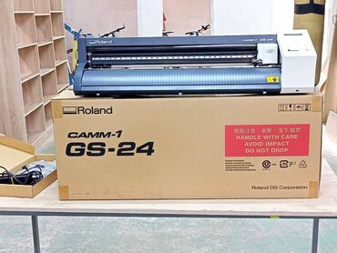 работа типография: Практически новый настольный режущий плоттер Roland CAMM-1 GS-24
