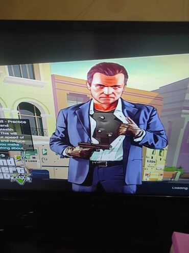 gta 5 bakı: Ps 3 prablemi yoxdu ave ile işləyir 500 gb yaddaş 8 oyun ile ünvan