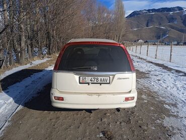 фит 2 кузов: Honda Stream: 2002 г., 0.2 л, Типтроник, Бензин, Минивэн